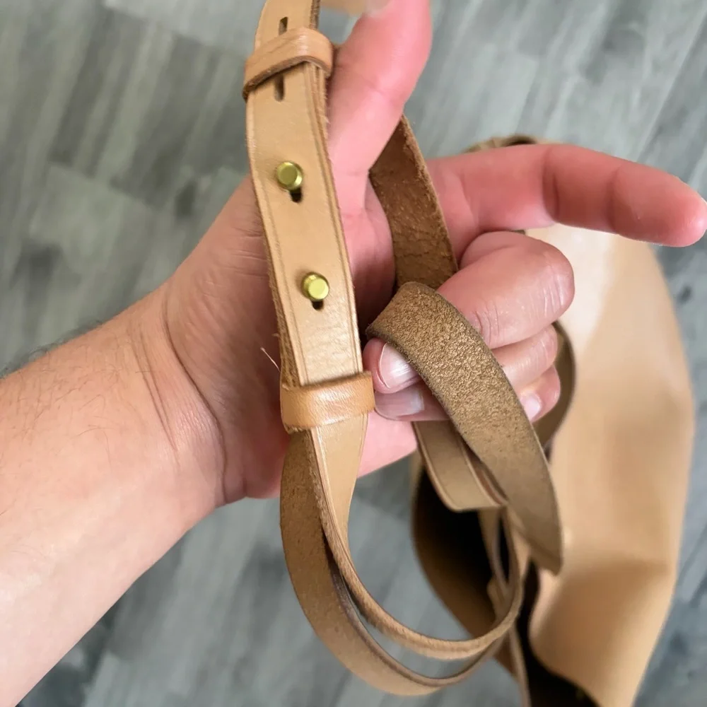 Madewell Tan Leather Tote Bag - Picture 3 of 12